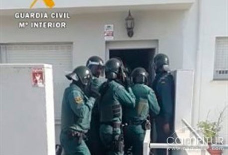 Arrestados 3 vecinos de Llerena por venta de drogas en la Campiña Sur 