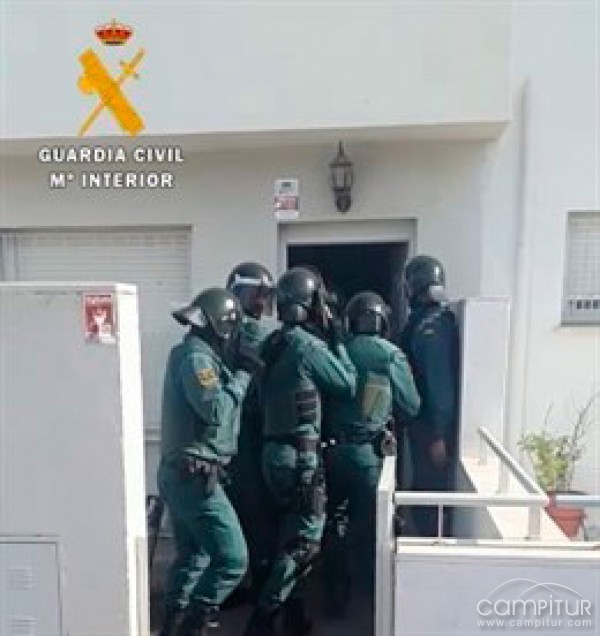 Arrestados 3 vecinos de Llerena por venta de drogas en la Campiña Sur 