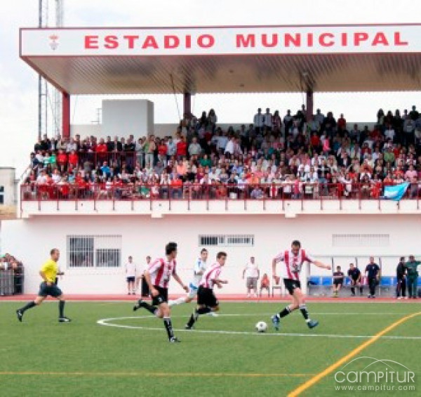 El CD Azuaga se imponía a Trujillo con un 3 – 0 en el marcador 