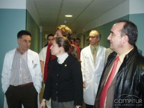 La Unidad de Hospitalización Breve de Psiquiatría es inaugurada oficialmente por Mª Jesús Mejuto.
