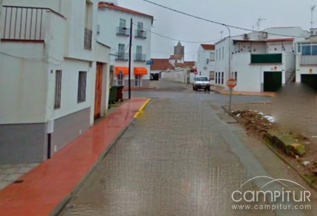 Tres calles de Granja de Torrehermosa cambian de nombre 
