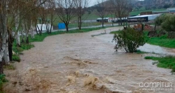 La lluvia ocasiona estragos en el Valle del Guadiato 