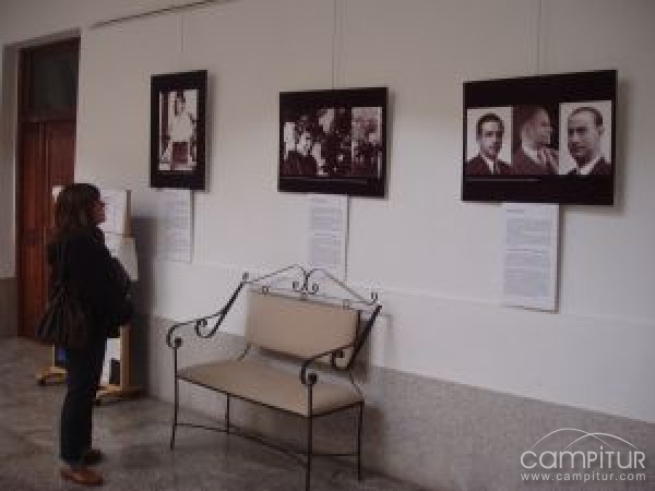 Exposición “El Exilio Pacense”