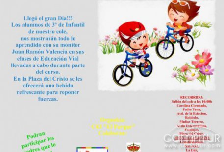 Los alumnos de 3º de Infantil toman la calle con sus bicis 