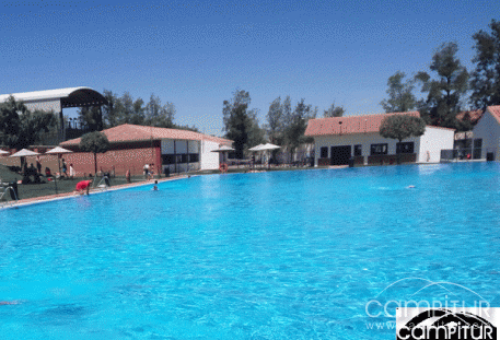 Horario y precios de la Piscina Municipal de Azuaga 