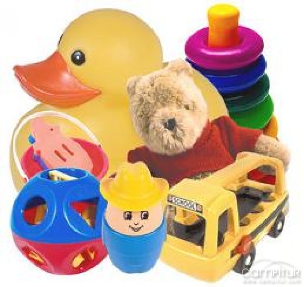 Los niños peraledenses donan juguetes para los más necesitados 