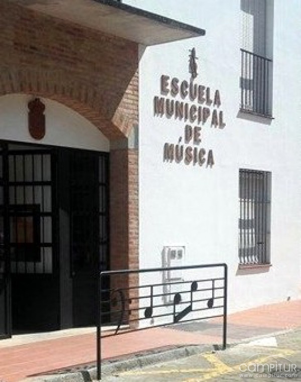 La Escuela Municipal de Música de Llerena amplía el plazo de matriculación 