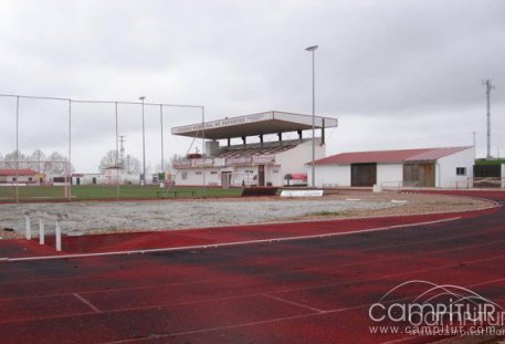 Adjudicada la obra de sustitución del pavimento de la pista de atletismo de Azuaga 
