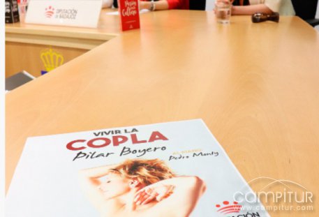 “Vivir la Copla” llega a la residencia de Azuaga 