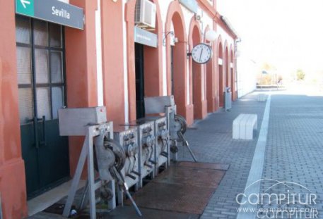 Adif invierte 11 millones para renovar 17 km del trayecto entre Usagre y Llerena 