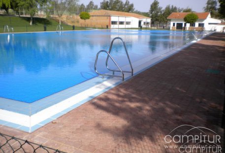 La Piscina Municipal de Azuaga abre sus puertas el próximo sábado 