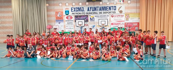 Clausurado el XX Campus de Baloncesto “Alberto Pérez” en Llerena 