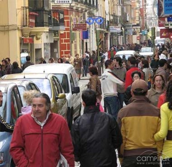 Extremadura gana más de 2.500 habitantes en un año 