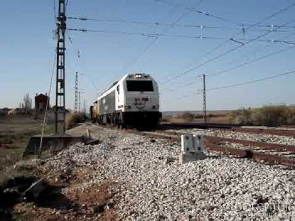 Llerena contará con pasos de caucho antideslizantes en su estación de tren 