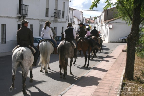 Los romeros hacen de nuevo el camino